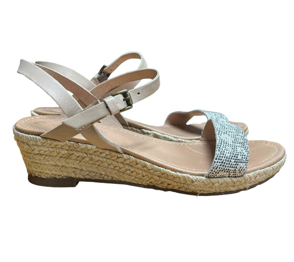 Corso Como Women's Cape Wedge Size 8 Sandal Leather Ankle Strap Espadrille
